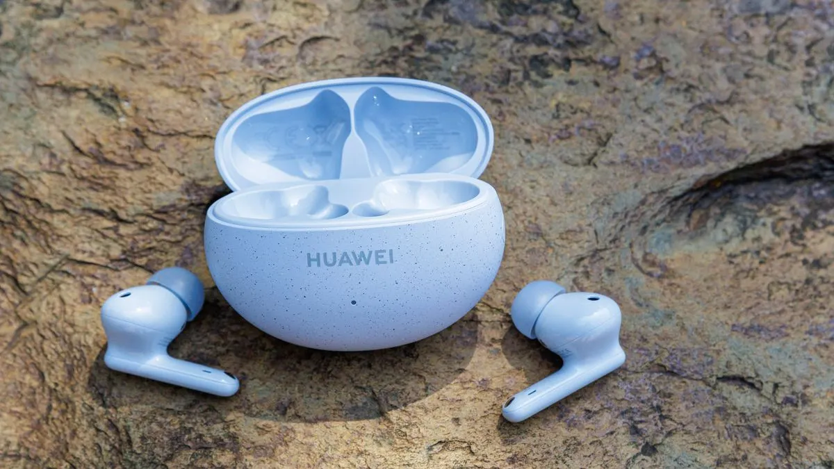 Самые сбалансированные наушники Huawei рухнули в цене. Теперь их точно стоит брать