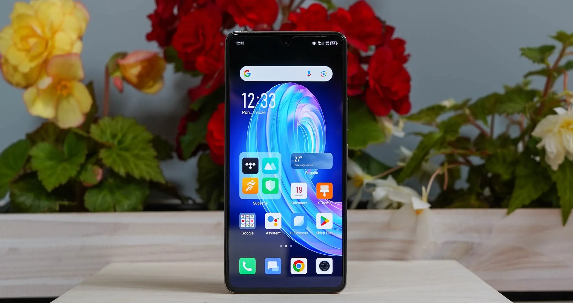 Смотрите, что Infinix предлагает всего за 19 тысяч рублей. 120-герцовый экран, шустрый чип и беспроводную зарядку
