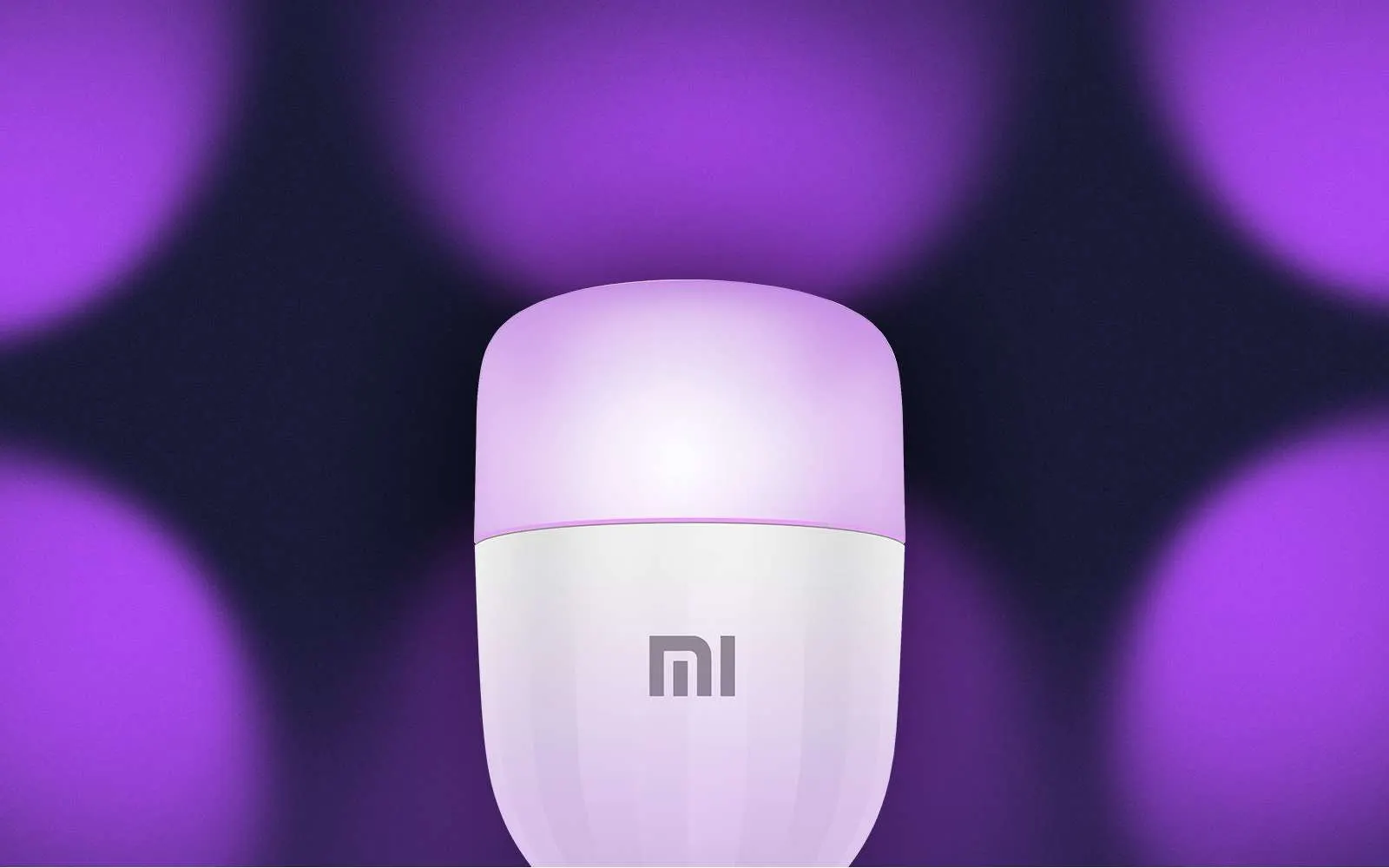 Топовую умную лампочку Xiaomi отдают за тысячу рублей. Вам захочется заполнить ими весь дом
