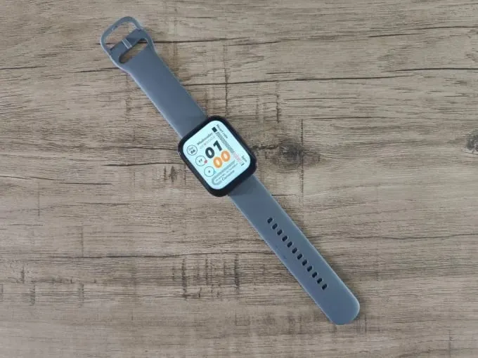 Популярные смарт-часы Amazfit отдают за 6 тысяч рублей. У них жирный набор функций и ядерная автономность