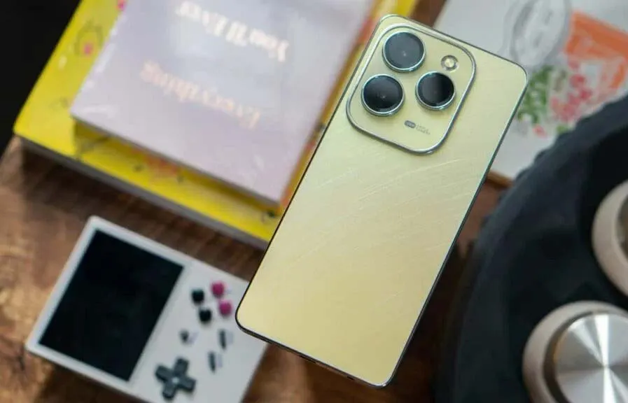 Этот Infinix — самый сбалансированный бюджетник на рынке. Его сейчас можно урвать за бесценок
