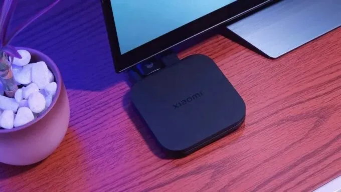 Мегапопулярная ТВ-приставка Xiaomi обесценилась на Маркете. Она с легкостью прокачает ваш телевизор