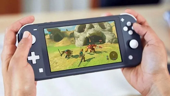 Такой Nintendo Switch однозначно стоит брать в 2024 году. Сейчас консоль сливают с огромной скидкой