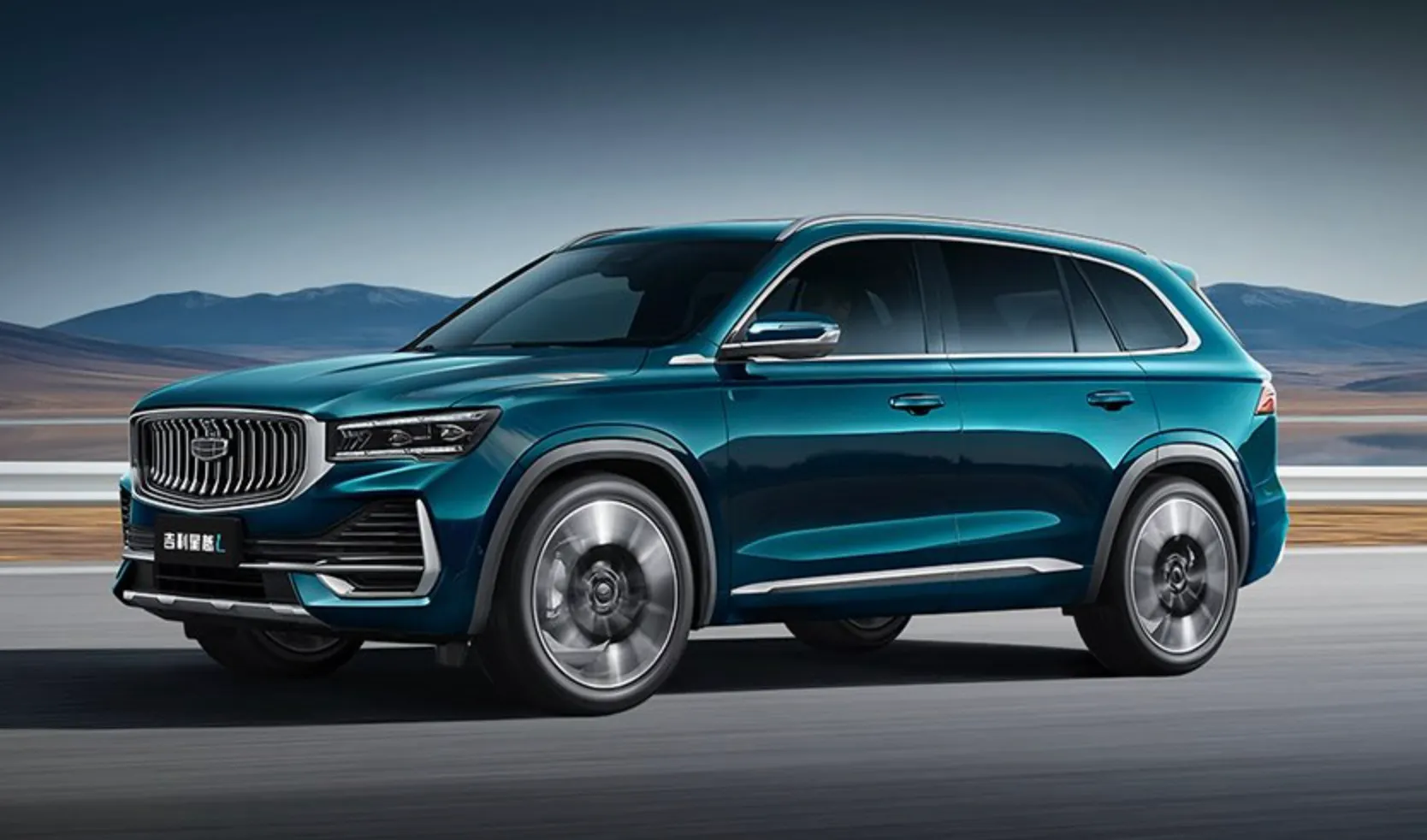 Популярный китайский кроссовер подешевел почти вдвое. Где брать Geely Monjaro?