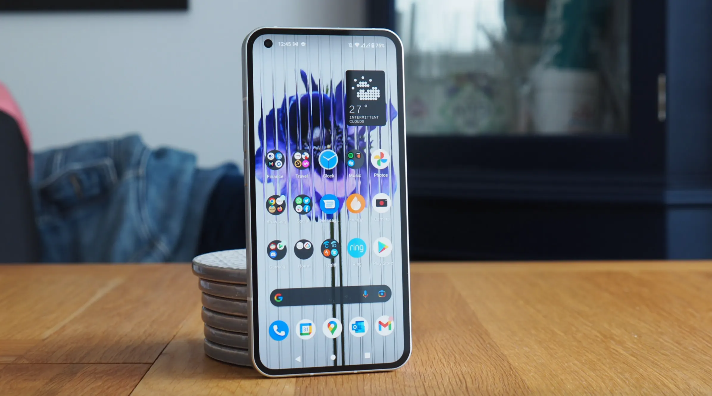 Nothing Phone (2a) полностью рассекречен. Доступный аппарат получит флагманские характеристики