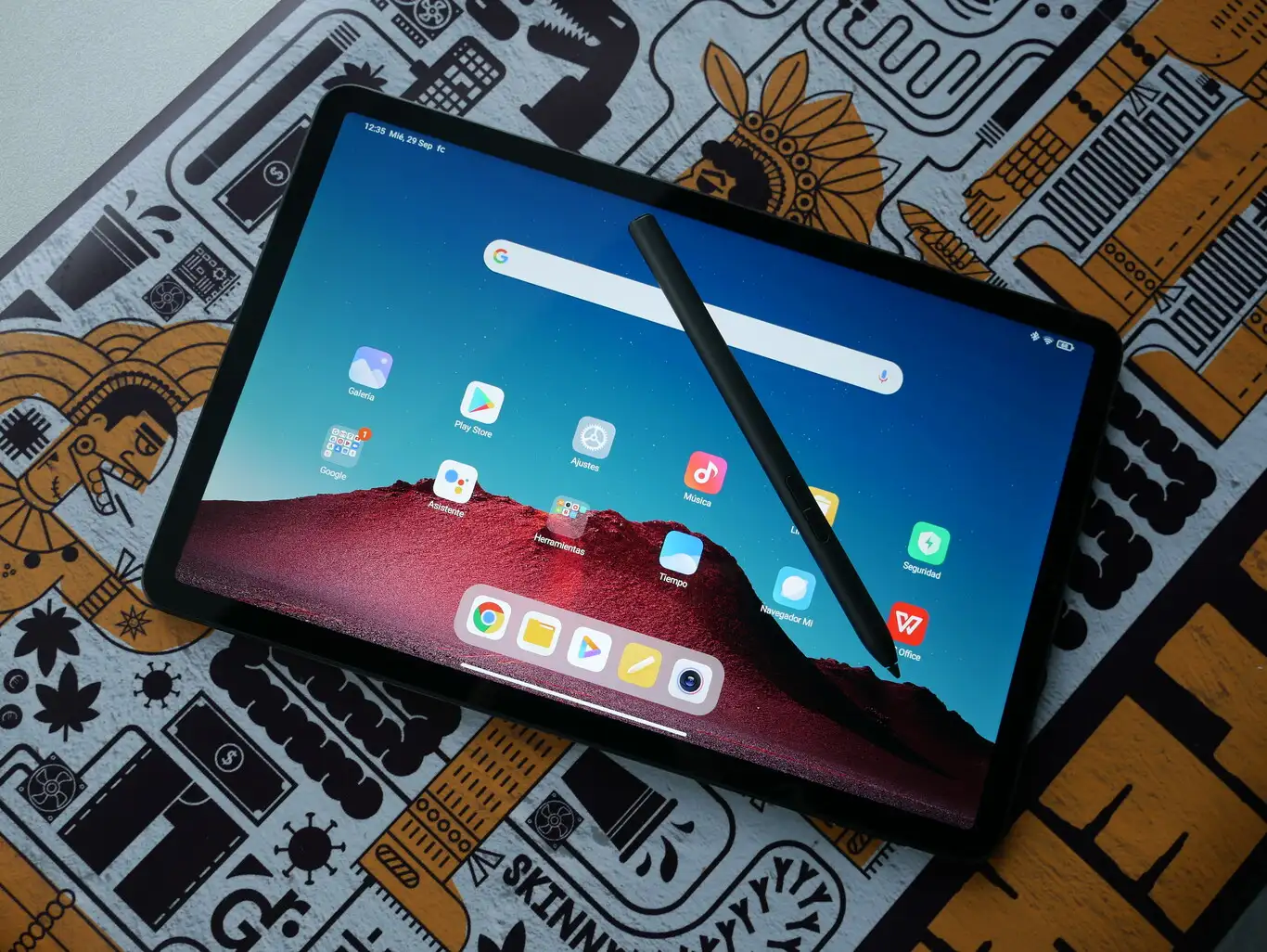 Этот Xiaomi Redmi — лучший бюджетный планшет на Android. Его сейчас отдают с неплохой скидкой