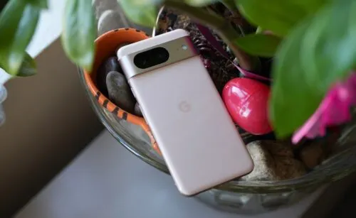 Google Pixel 8 буквально рухнул в цене на Али. Теперь его можно брать не глядя