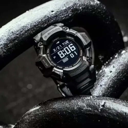 Мощные смарт-часы Casio G-Shock отдают с огромной скидкой. У них дерзкий дизайн и куча встроенных датчиков