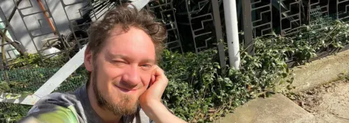 Как Андрей Нифедов потерял популярность? Звездный блогер стал таксистом и лишился зубов