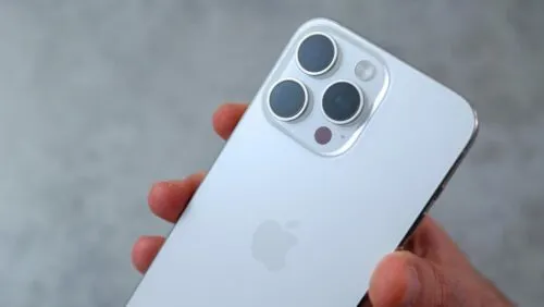 Специалист по Apple разочаровался в iPhone 15 Pro. Это повод не покупать флагман?