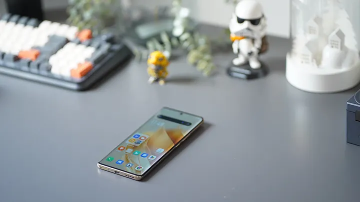 Infinix Zero 30 5G сливают за бесценок на Маркете. У него нет недостатков за свои деньги