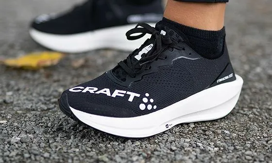 Эти кроссовки уделывают Nike и adidas. На Joom их цена упала в два раза