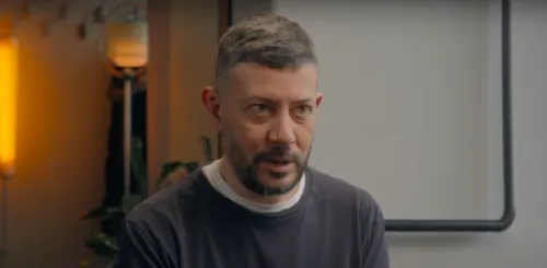 «Мне жалко этих людей». Артемий Лебедев раскритиковал московских девушек