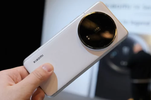 Xiaomi 14 Ultra начали продавать в России. Ценник – гигантский, но дают подарки на 70 тысяч