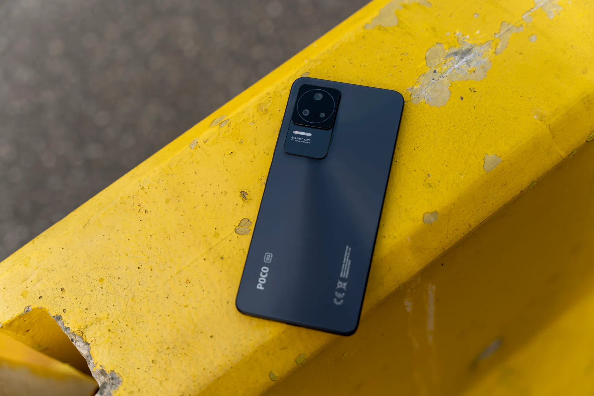 Этот Xiaomi Poco можно смело брать и в 2024 году. Народный флагман окончательно подешевел