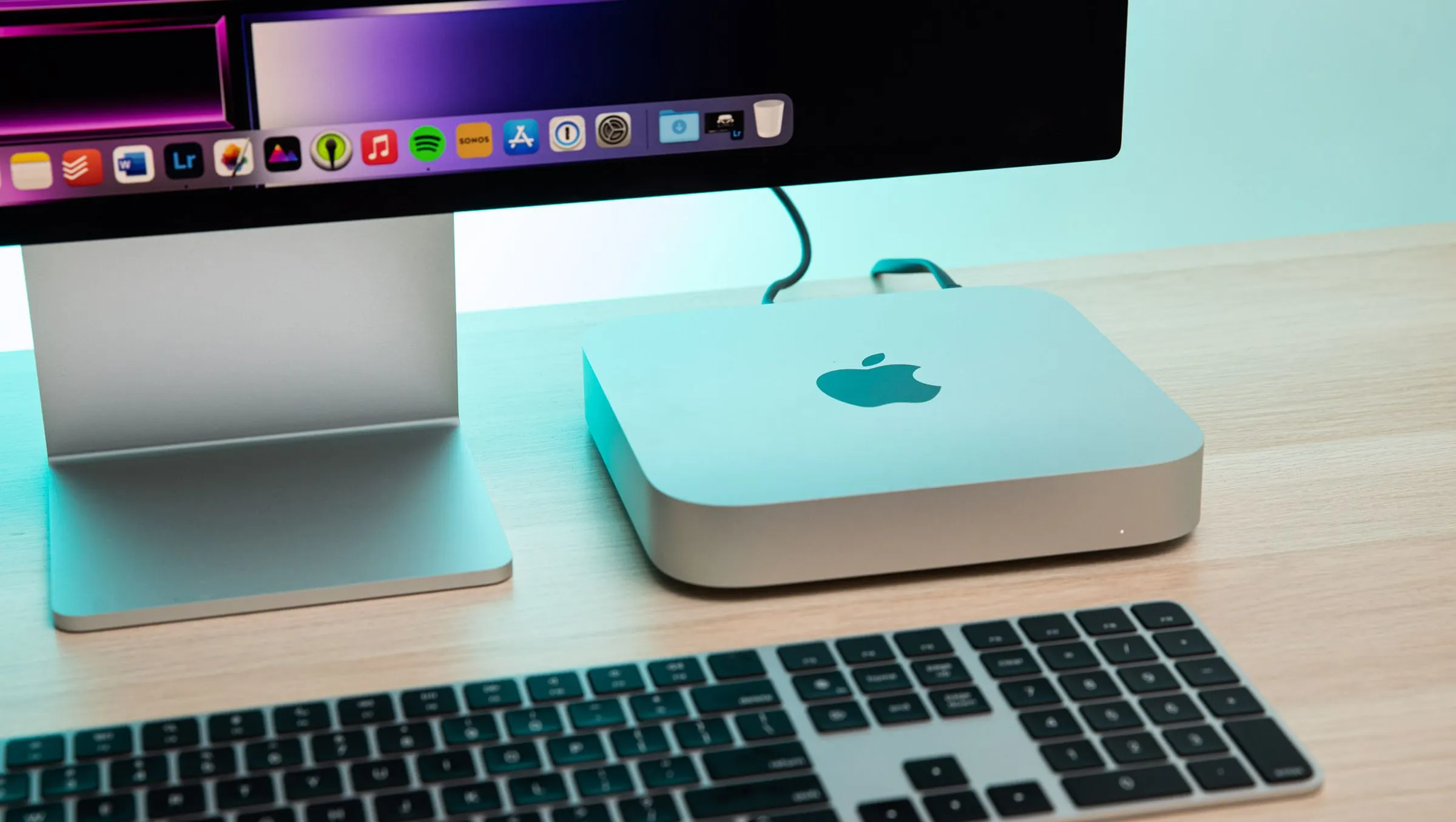 Mac mini подешевел в России почти до психологической отметки. Это идеальный компьютер для очень многих пользователей