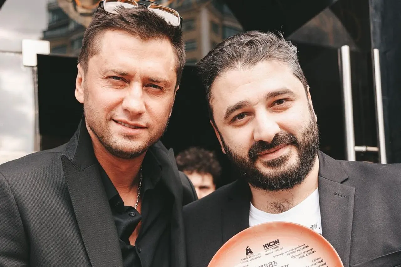 Как Сарик Андреасян стал успешным продюсером? Босс «Пятницы!» раскрыл секрет лучшего плохого режиссера России