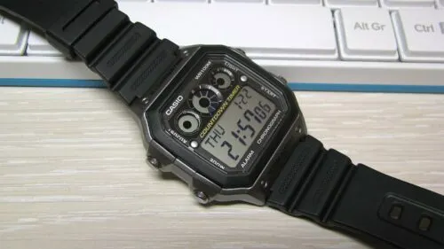 Легендарные часы Casio можно получить бесплатно. Шикарно выглядят, живут 10 лет от  батареи и не боятся воды