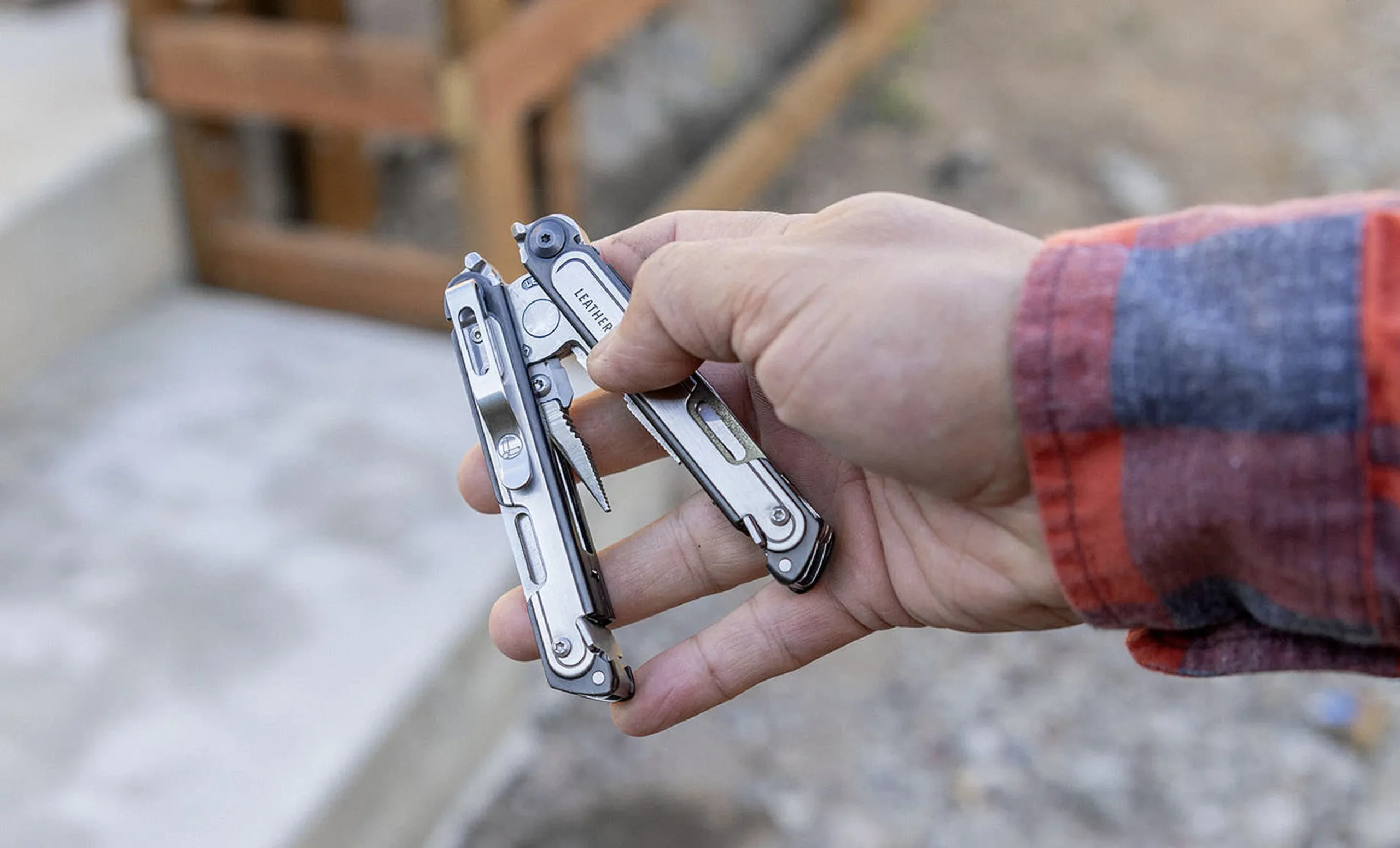 Журналист купил флагманский мультитул Leatherman. За что пришлось отдать 45 тысяч рублей?