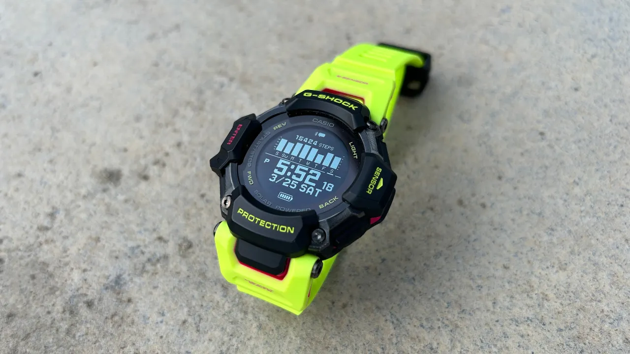 Дерзкие часы Casio G-Shock рекордно подешевели в России. Они напичканы датчиками и питаются от солнца