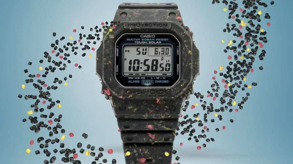 Casio выпустила защищенные часы с корпусом из отходов. Их можно заряжать от солнца и жестко топить