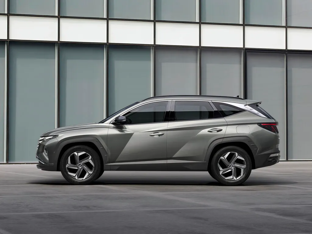 Hyundai Tucson подешевел до критической отметки. У него полный привод и классический автомат