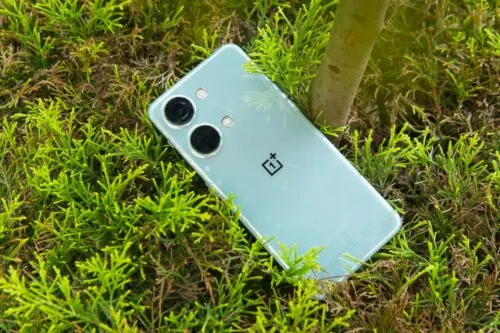 Этот OnePlus — главный субфлагман бренда. Его можно смело брать и в 2024 году 