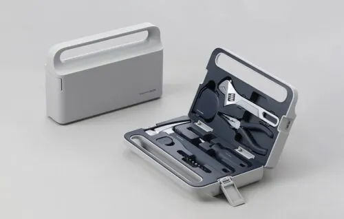 Лучший набор инструментов от Xiaomi сливают за сущие гроши. У него очень стильный кейс