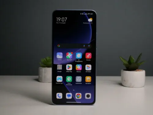Главный субфлагман Xiaomi подешевел на Маркете. У него практически нет недостатков