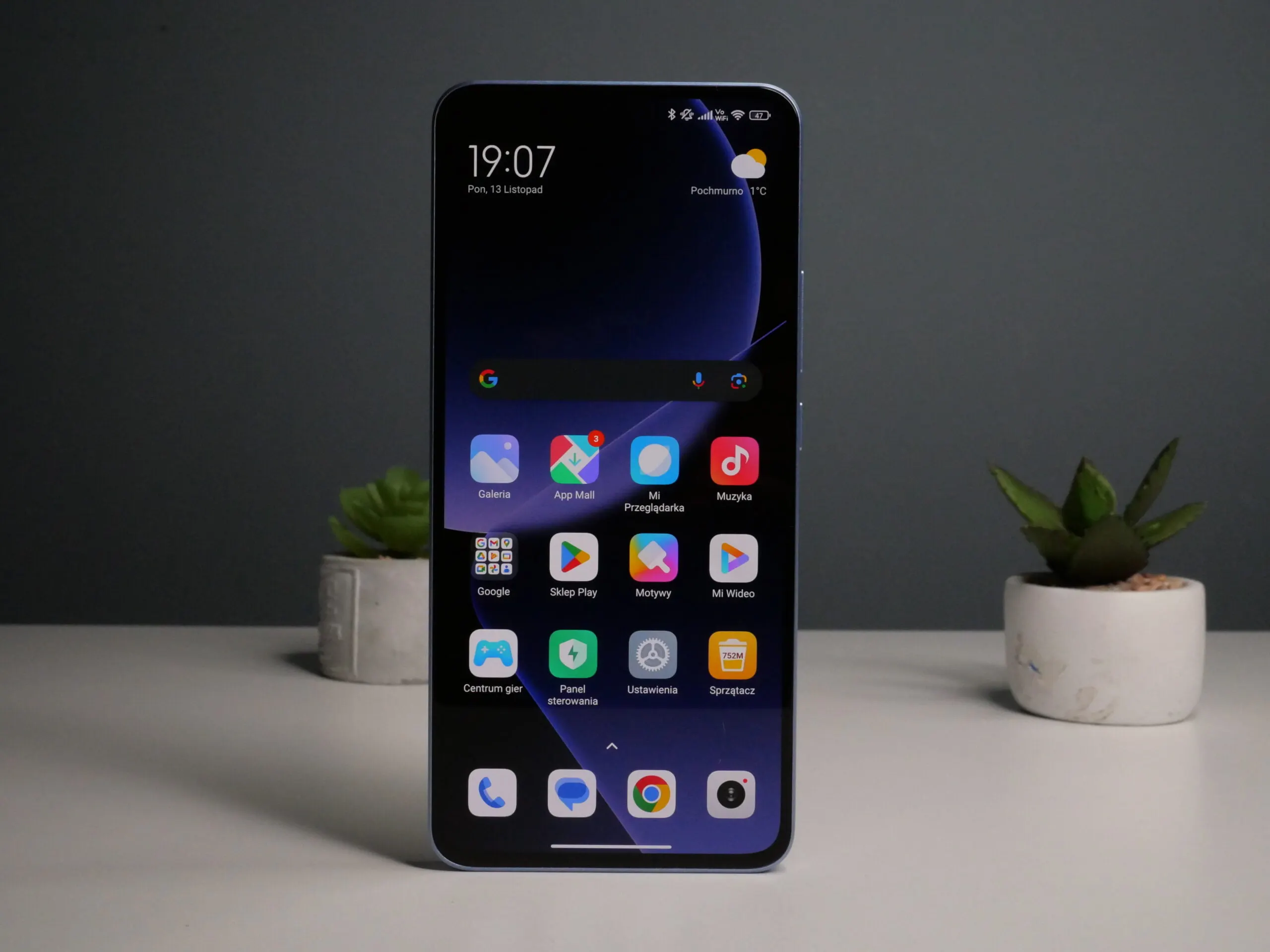 Главный субфлагман Xiaomi подешевел на Маркете. У него практически нет недостатков