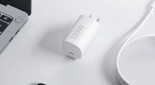 Эту зарядку Xiaomi на 120 Вт захотят все. Она маленькая и безопасная