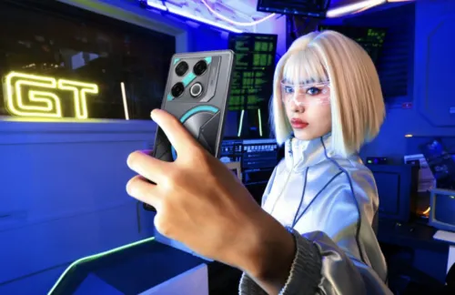 Представлен игровой смартфон Infinix GT 20 Pro. У него дерзкий дизайн и дополнительный чип – зачем?