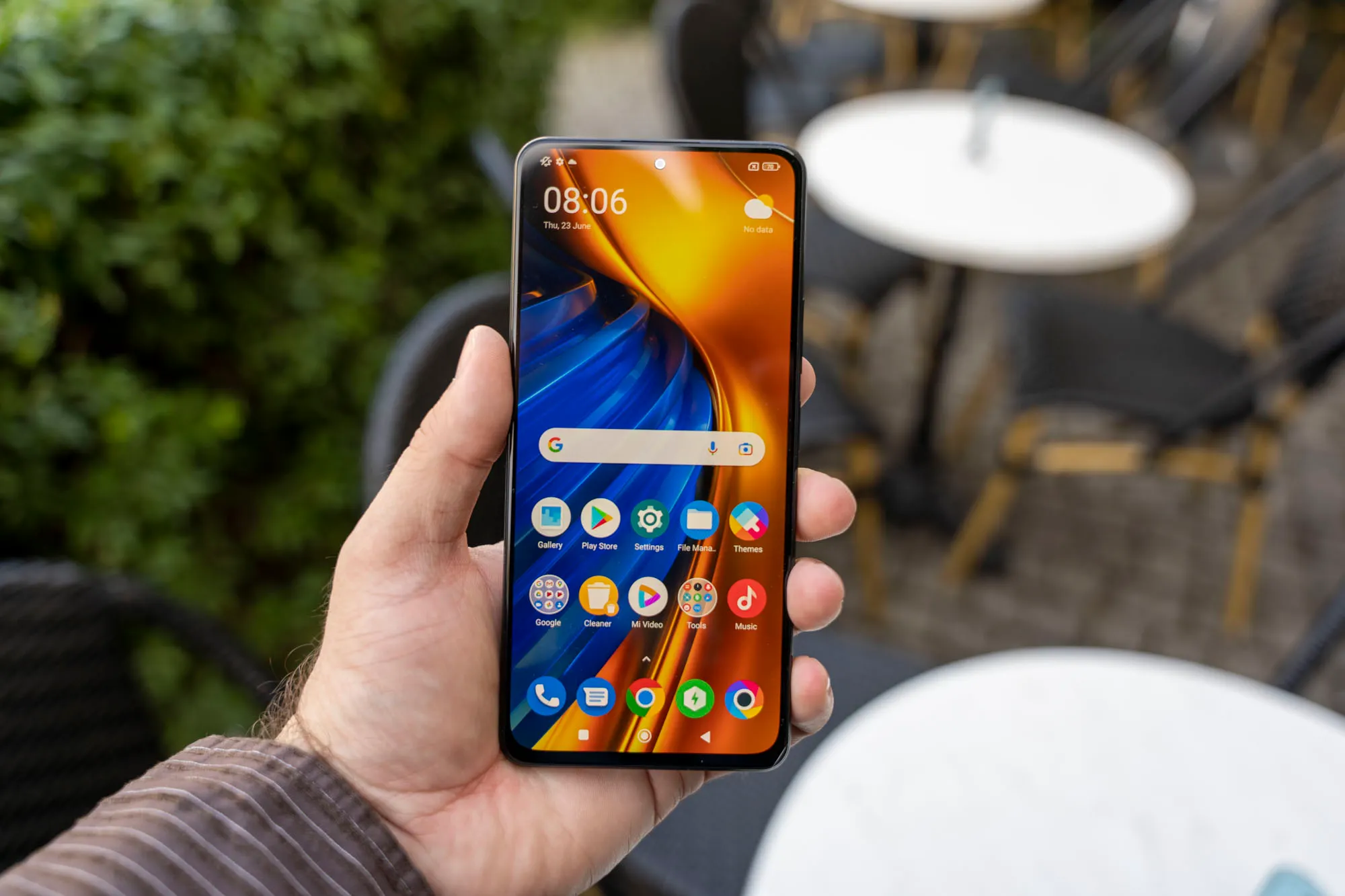 Бессмертный хит Xiaomi Poco окончательно обесценился. Берем, пока он есть в наличии
