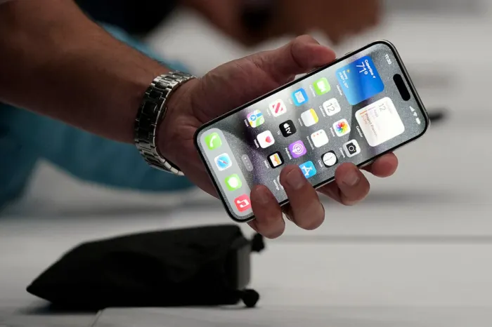 Эти iPhone покупать нельзя. Какие смартфоны Apple выбрать вместо них?