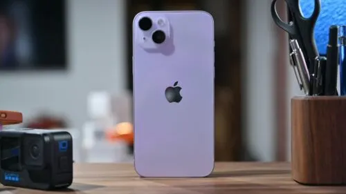 Эксперты советуют брать iPhone 14 Plus. Есть три причины, почему этот девайс так хорош