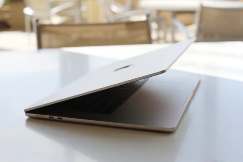 5 претензий к MacBook Air 15. Особенности ноутбука, которые раздражают