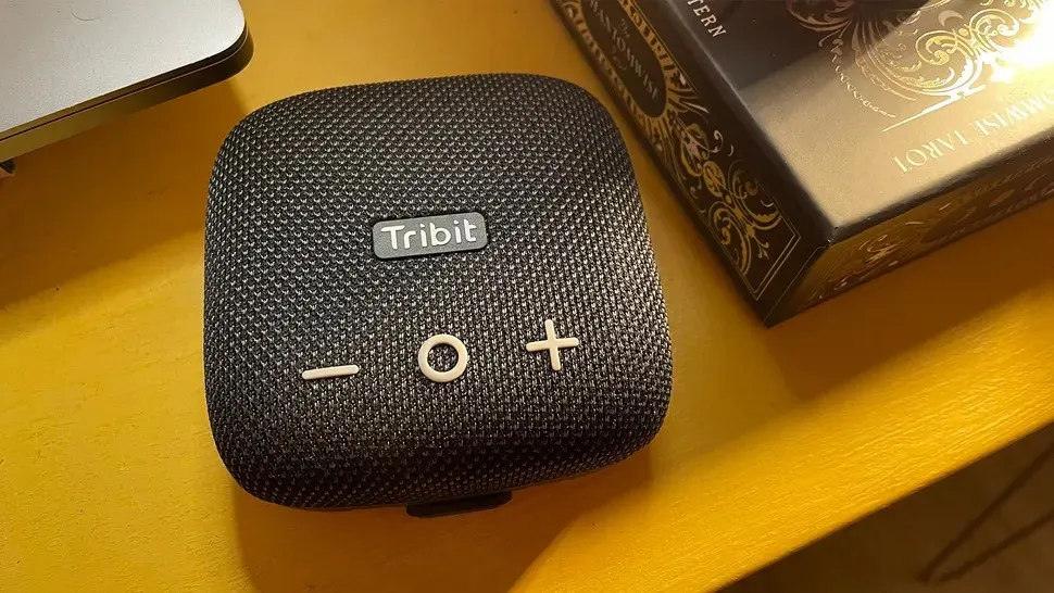 3 лучшие беспроводные колонки для поездок. От недооцененной Tribit до легендарной JBL