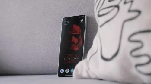 Этот Xiaomi Poco — лучший до 30 тысяч рублей. У него вообще нет недостатков