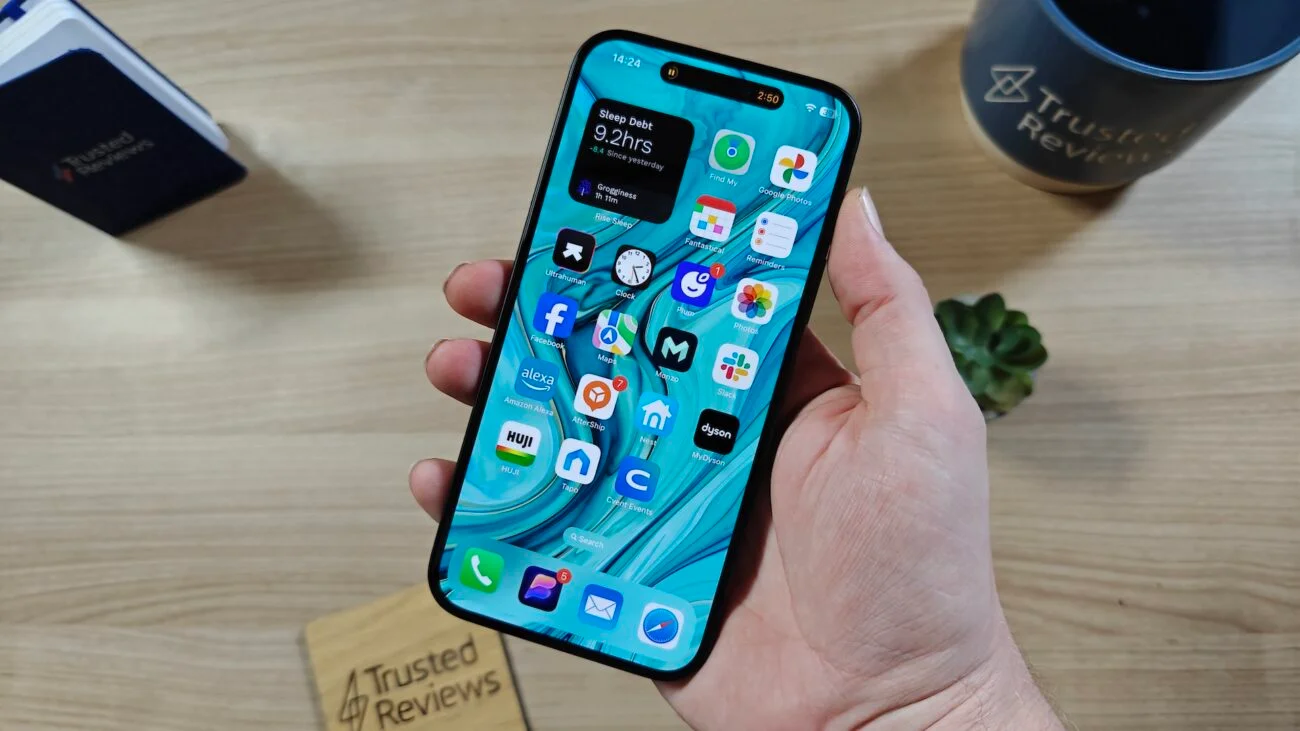 Стоит ли брать iPhone 15 Plus? Компромиссный аппарат подешевел