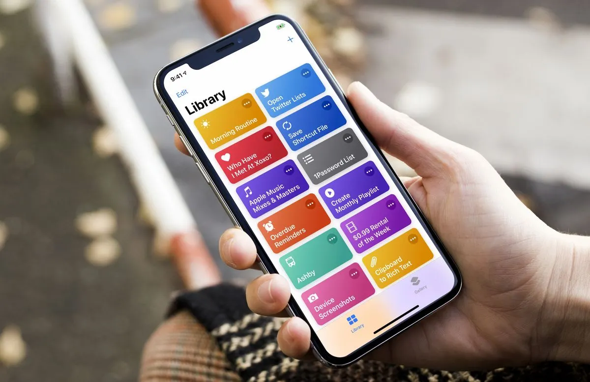 7 полезных быстрых команд, которые прокачают ваш iPhone. Слушаем YouTube в фоне, ускоряем видео и находим лучшие обои