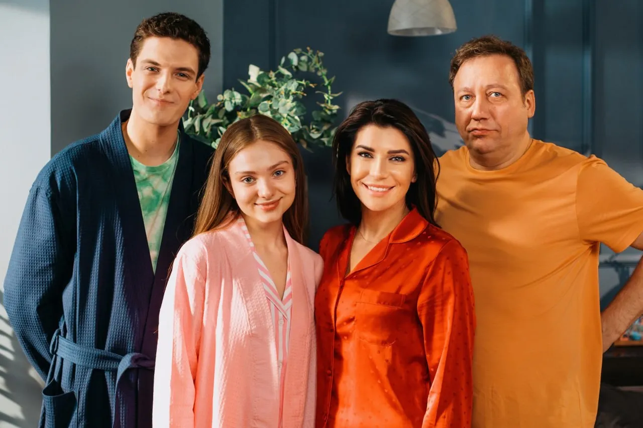Машу из «Ворониных» не взяли в перезапуск сериала СТС. Актриса наврала о предательстве коллег