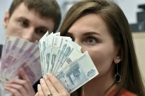 Сколько составляет средняя зарплата в России? Самые жирные заработки – не в Москве