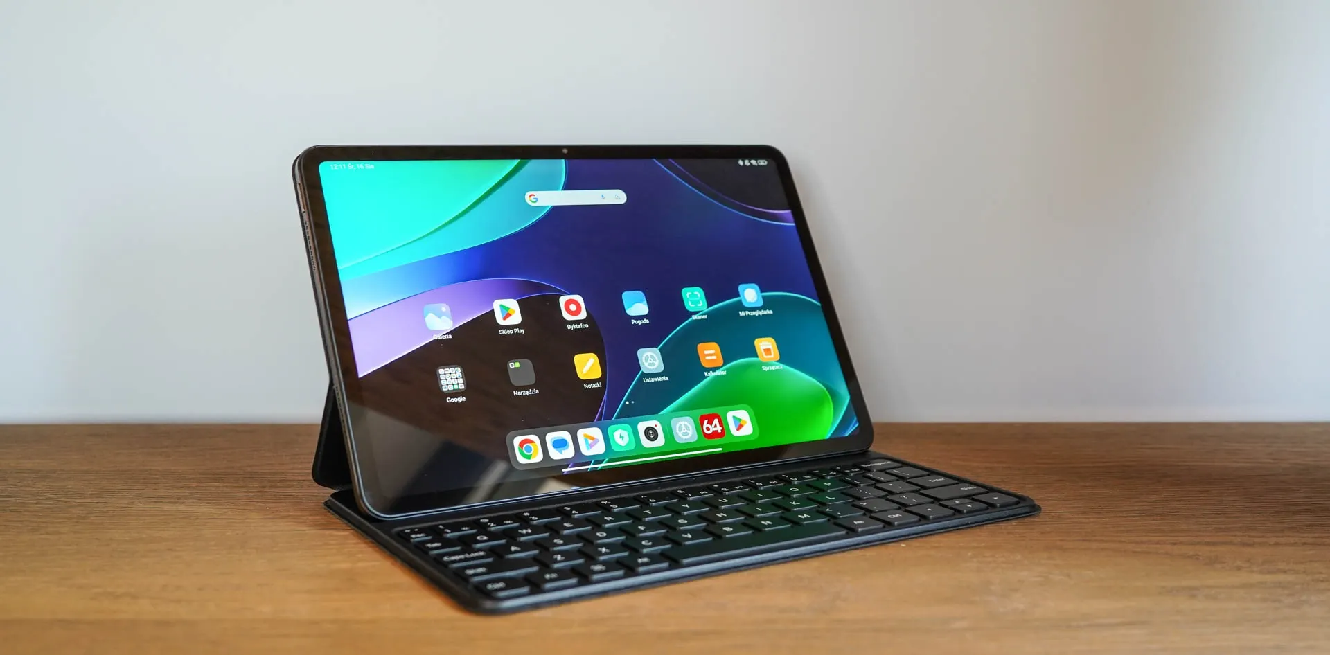 Главный планшет Xiaomi рухнул в цене. У него шикарный экран, крутая производительность и топовая автономность