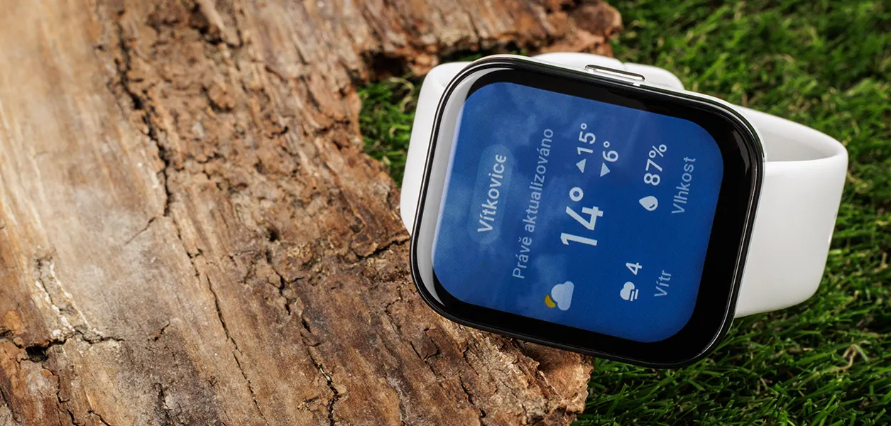 Нашли доступные, но крутые смарт-часы Amazfit. Они дешевле фирменного чехла для iPhone