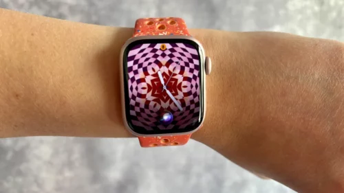 Что известно про Apple Watch X? У юбилейных часов будет гигантский дисплей и легкий корпус
