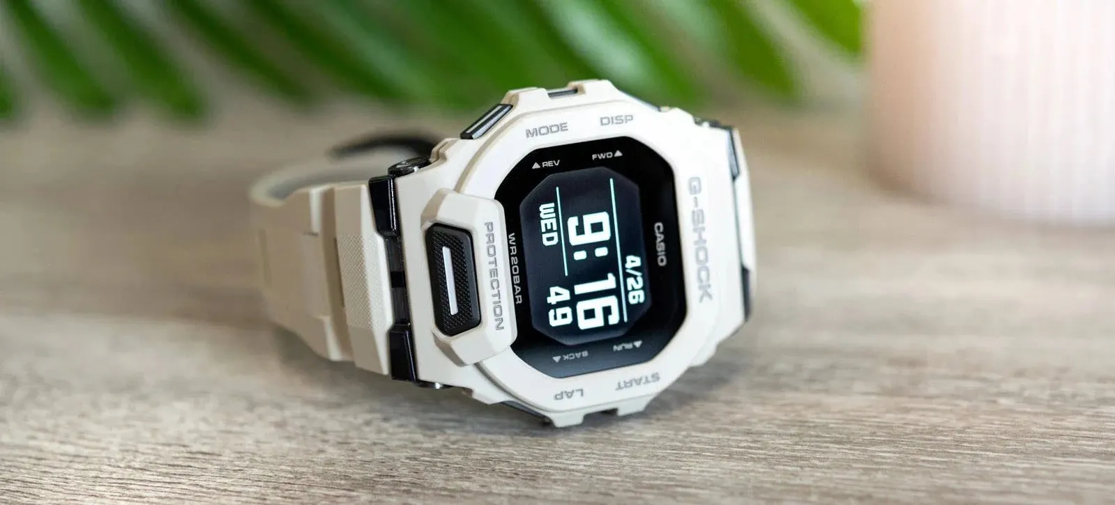 Культовые часы Casio G-Shock сливают с огромной скидкой. Они подключаются к смартфону и работают вечность без подзарядки