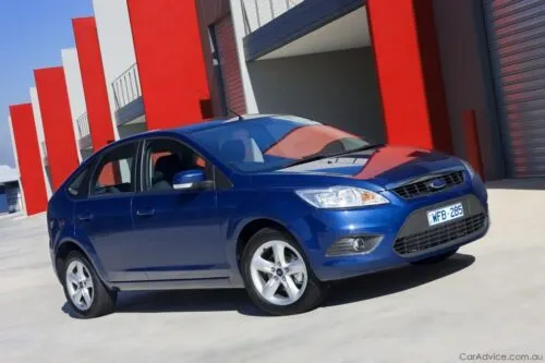 5 неубиваемых автомобилей за 500 тысяч рублей. Например, старенький, но бодрый Mitsubishi Lancer