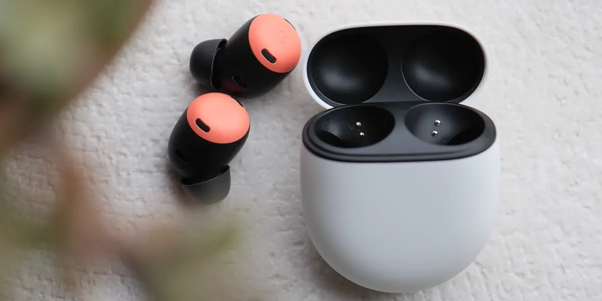Google Pixel Buds Pro отдают по исторически низкой цене. У них отличная эргономика, крутой звук и шикарная автономность