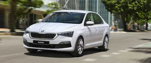 Skoda Rapid рекордно подешевел в России. Минус 500 тысяч рублей