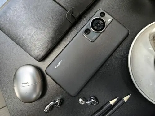 Легендарный фотофлагман Huawei рухнул в цене. Его можно смело брать и в 2024 году 